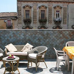 politi.taorminaitalyhotels.com/
